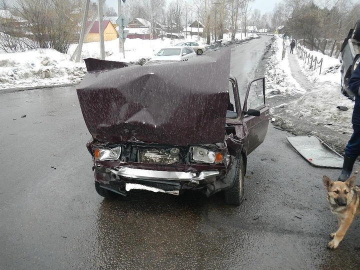В Костроме три девушки пострадали в ДТП, фото-3